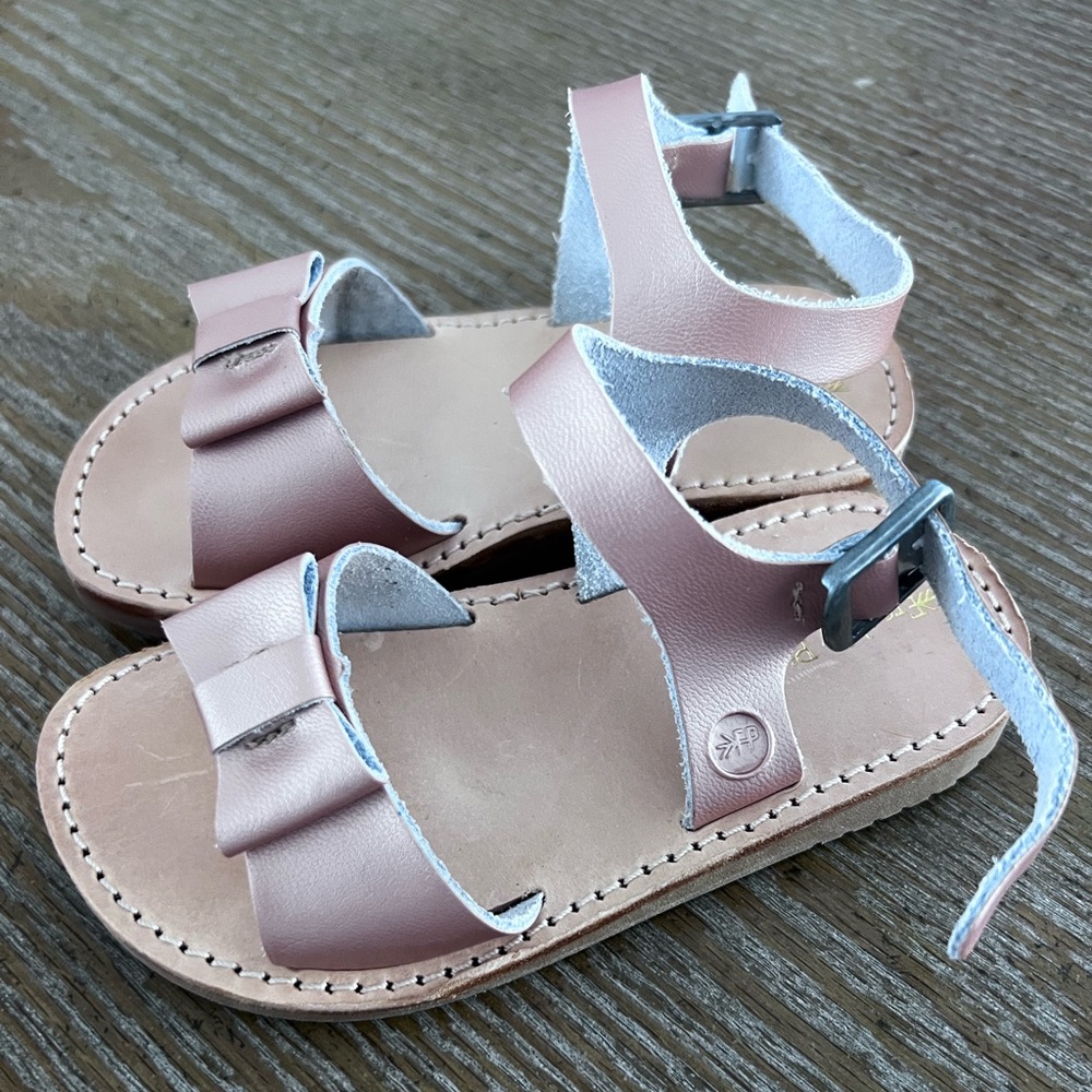 Toddler Girl sandals! NEVER WORN! only tried on in the house!